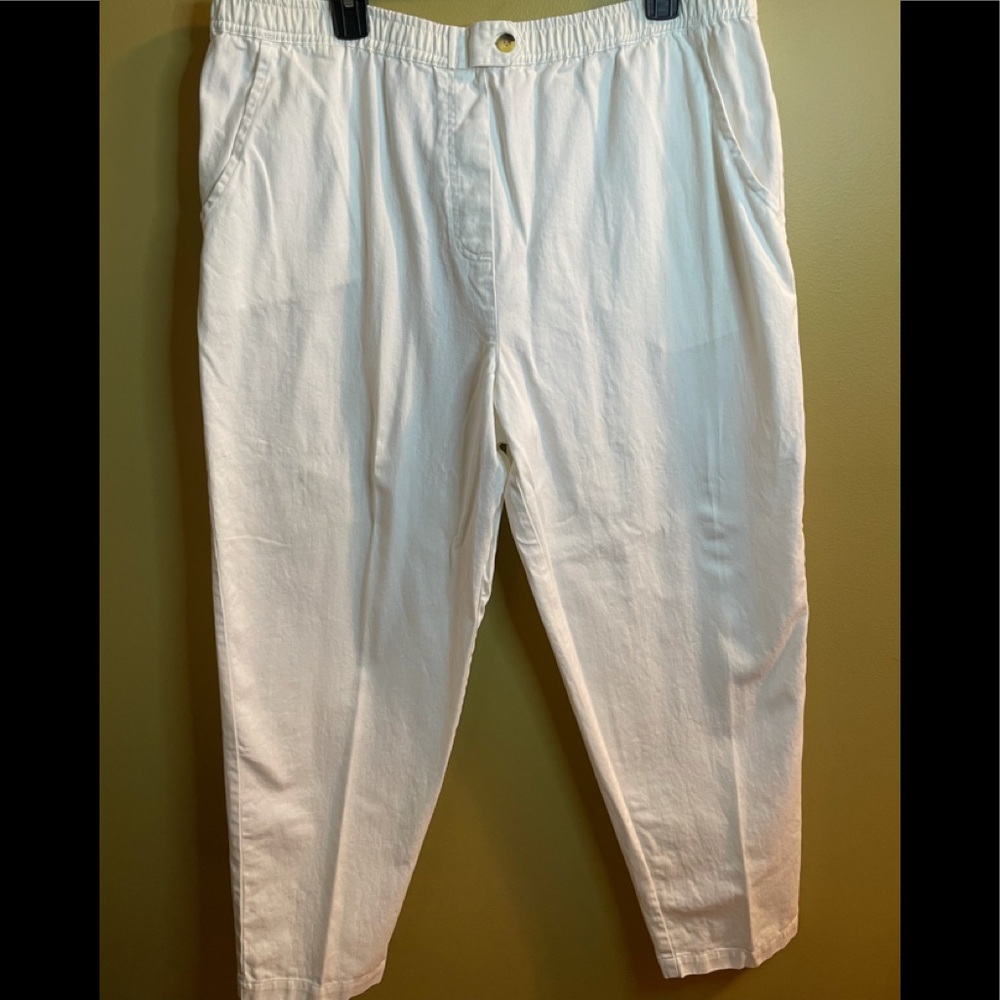 Vintage Hunters Run Petite White Pants